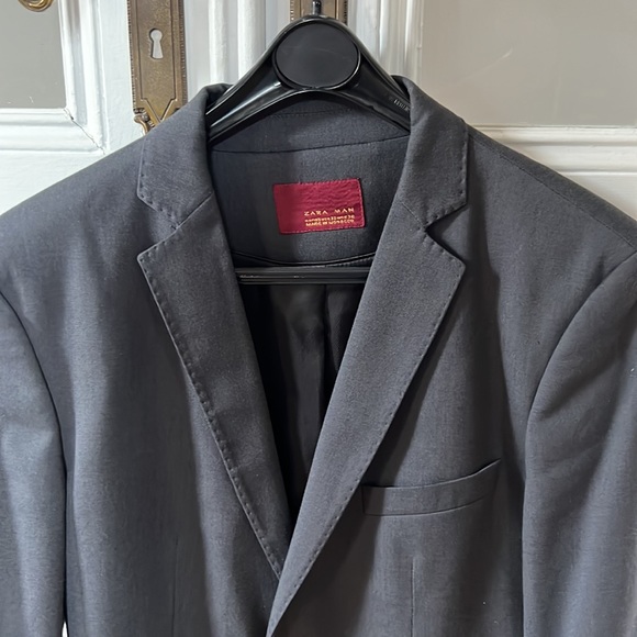 Zara Men’s Grey Blazer with Size 40. - Picture 3 of 5